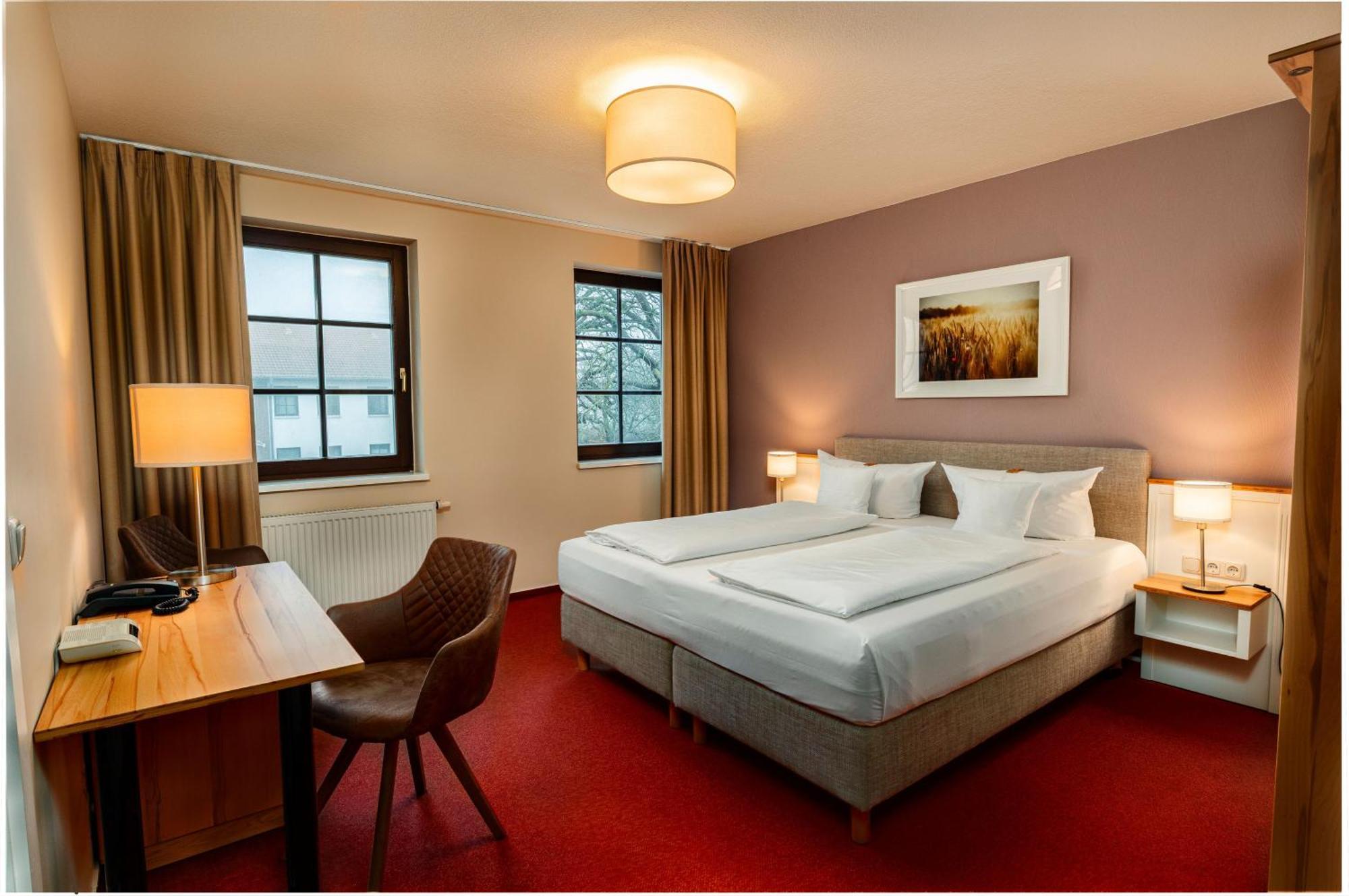 Hotel Ostseeland Rostock Buitenkant foto