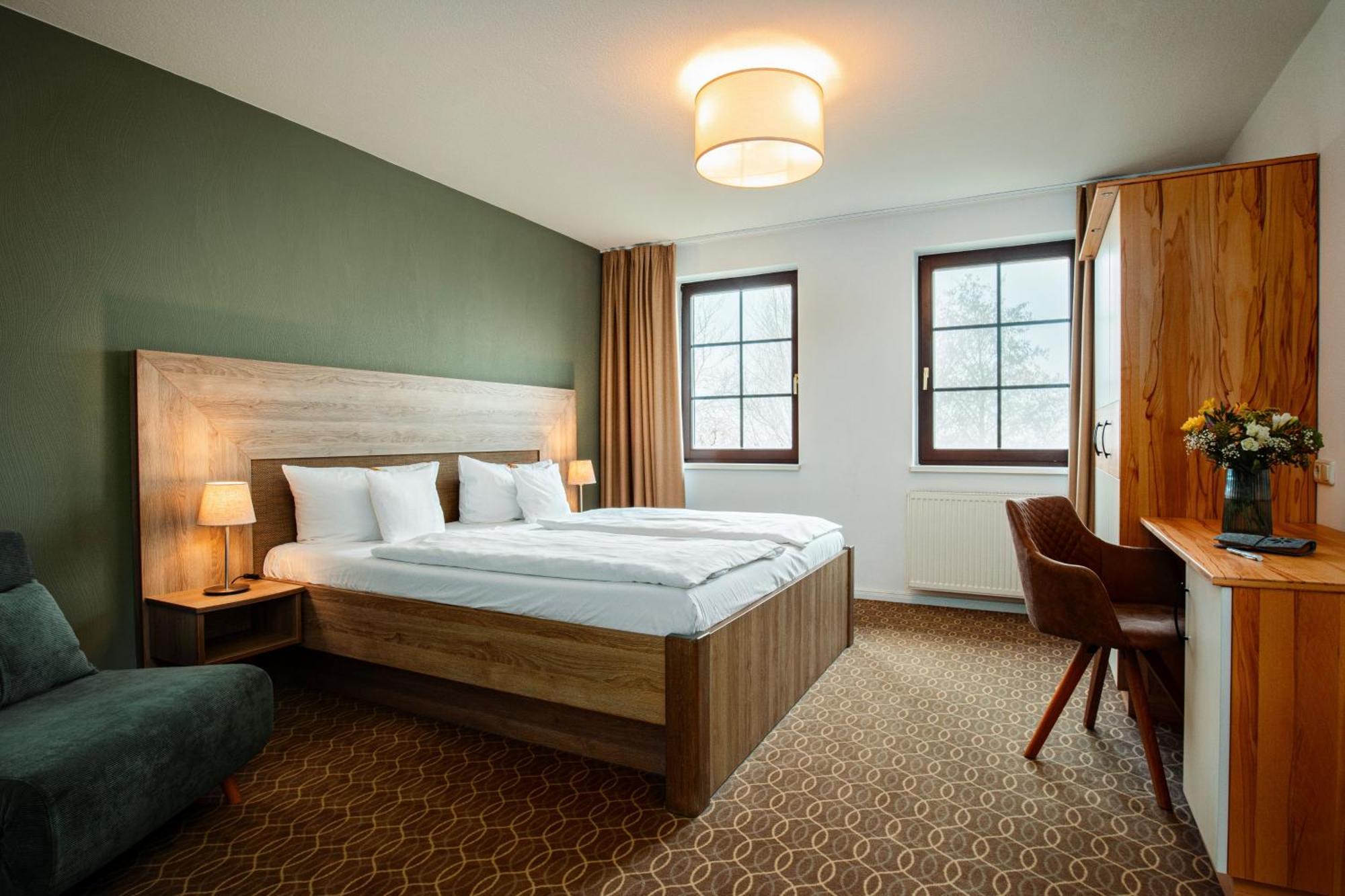 Hotel Ostseeland Rostock Buitenkant foto