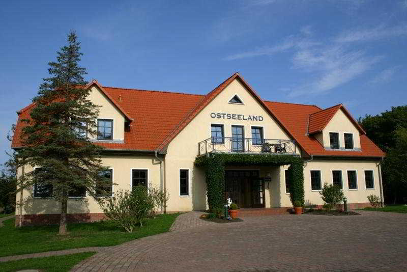 Hotel Ostseeland Rostock Buitenkant foto